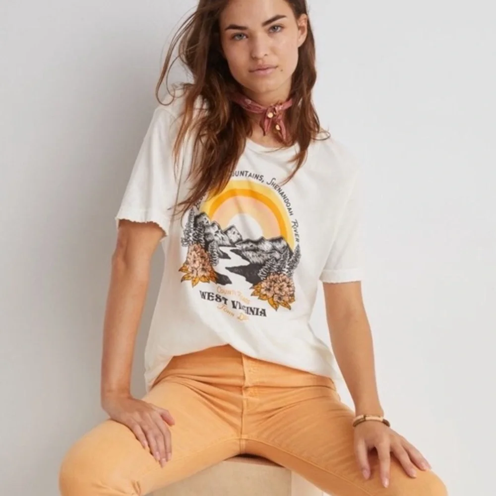 NWT Anthropologie Blue Ridge Mountain Tee - Picture 1 of 4